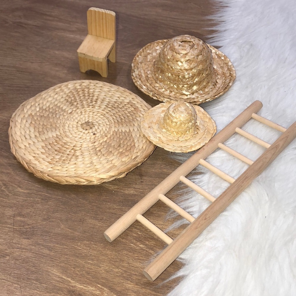 5 piece boho wicker/rattan wooden decor set